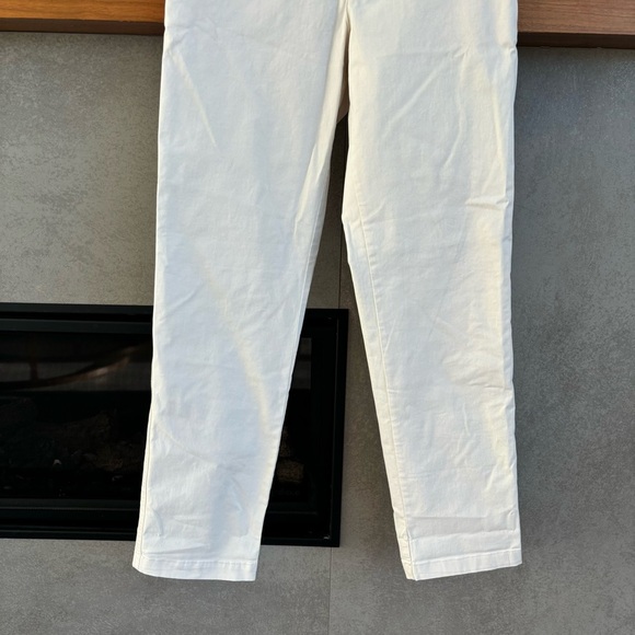 NWT Banana Republic high rise authentic chino, Size 6 - Picture 4 of 13